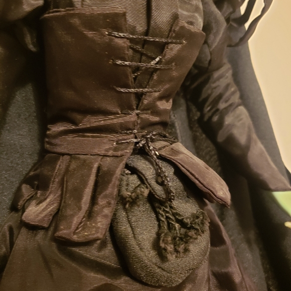 Franklin Mint Wicked Witch of the West  Porcelain Doll - Picture 4 of 12